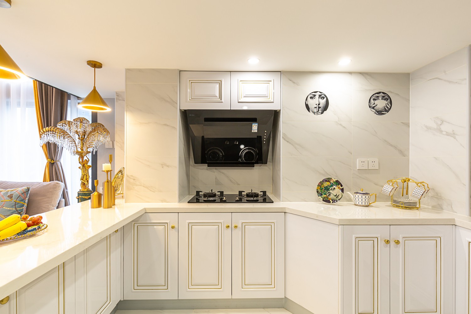 轻奢高级灰风格家装设计室内装修效果图-厨房 轻奢高级灰风格家装设计室内装修效果图-厨房